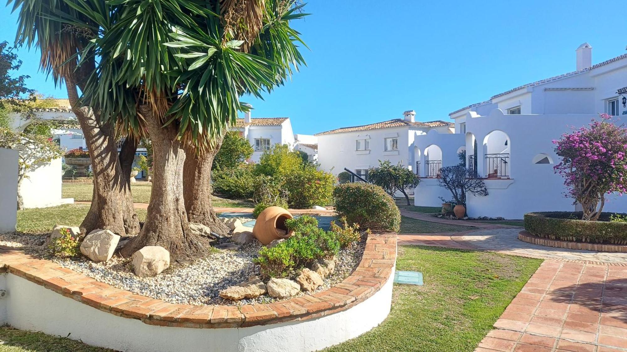 Le Joyau Andalou Lejlighed Estepona Eksteriør billede